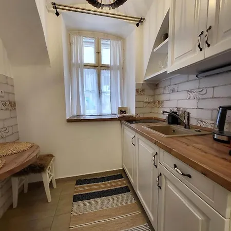 Downtown Romantic Daire İstolni Belgrad