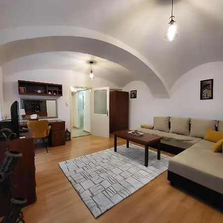 Downtown Romantic Apartament